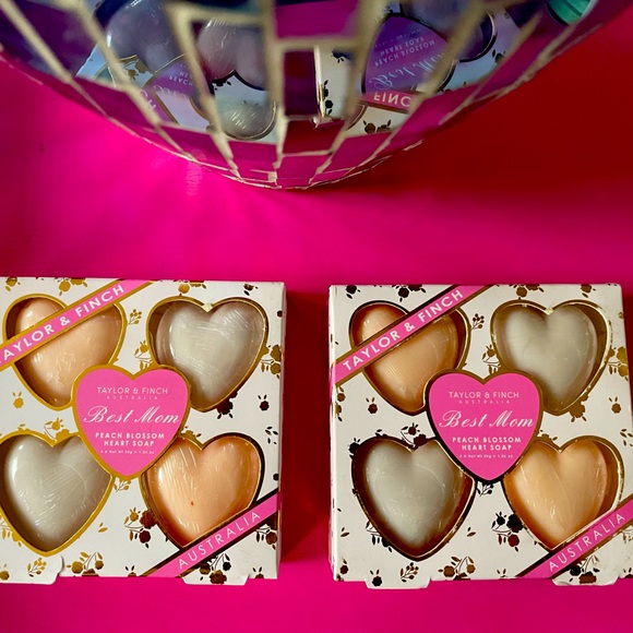 Australian Peach Soap - Picture 1 of 2